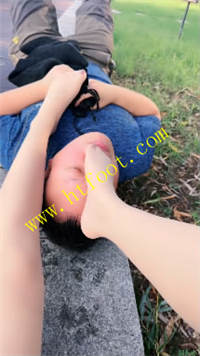 d4skf4uenp5.jpg