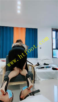 1gtikq5mfr0.jpg