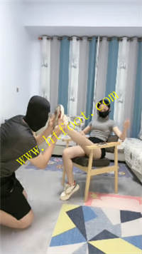 2xnvhovck4f.jpg
