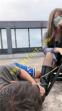 jqfhjjj05l4.jpg