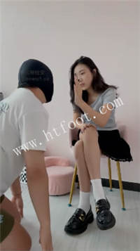 yqohlfs31r5.jpg