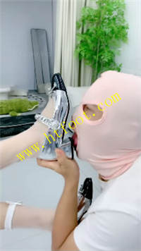 vrtkwizqdb3.jpg