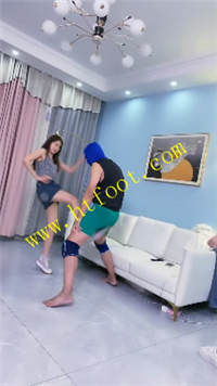 qmx1tnot2bj.jpg