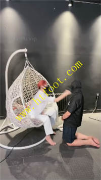htyjvrxm02j.jpg