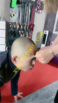 3gjx553siqa.jpg