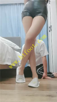2c04h4qhgt1.jpg