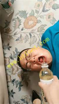 3qqvm5kn2yh.jpg