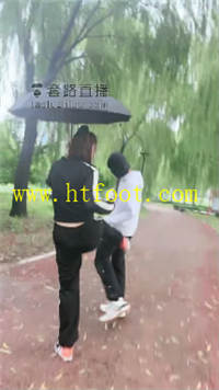 if4l2tramyb.jpg