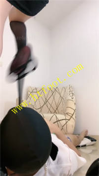 fdpomx2qpko.jpg