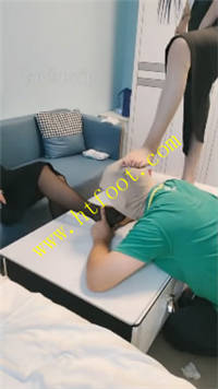 hqwuzj1p302.jpg