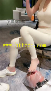 ur35m5bw42c.jpg