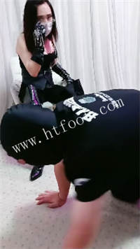 oefbzn03n2p.jpg