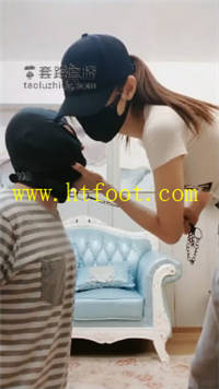 qob0v2w243a.jpg
