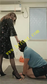 twmwup11cgv.jpg