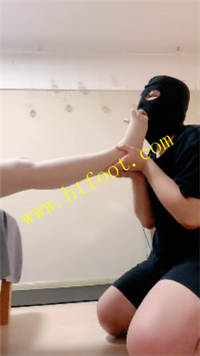 nqs33jox2rp.jpg