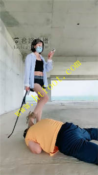 yb025s0sry1.jpg