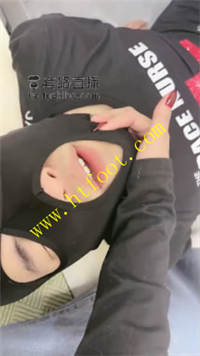 ujxazpwpkdc.jpg