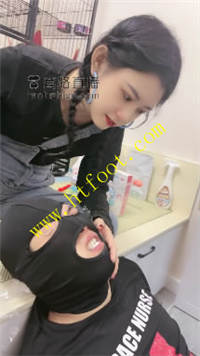 zopwm0feew1.jpg