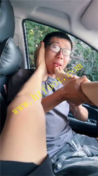 4zdjzgt5bcj.jpg