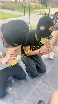 t5bybnithtx.jpg