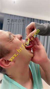 grrwwim4yu1.jpg