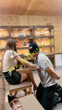 ytcxmvb5st2.jpg
