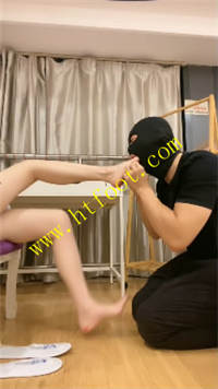 rezw2gh2uqf.jpg