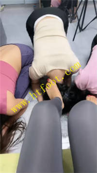v1gjoxf2vox.jpg