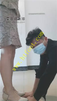 v11rw0ix5cv.jpg