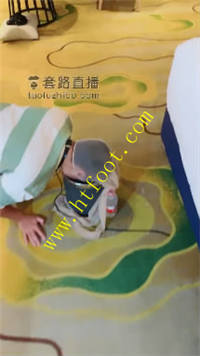 hkfm1xt0aie.jpg