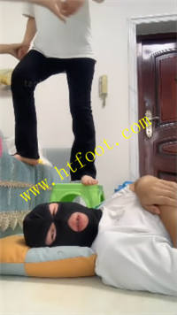 n3wqh4tcsbl.jpg