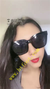 5dw053hczm1.jpg