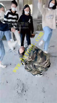 opcggk3kzqj.jpg
