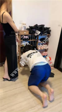 u1w4dho3zz5.jpg