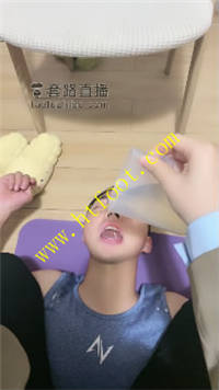 lhsxaxqyrlz.jpg