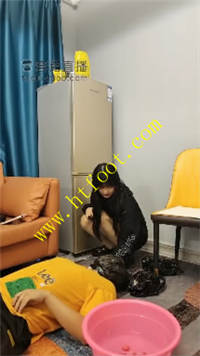 cuzd3hk3m2s.jpg