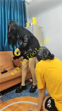 bbz4tlfaf1d.jpg