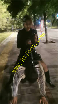 xgau2am51m2.jpg