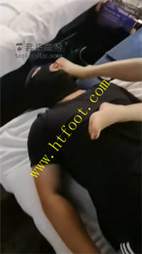 v4luglywtvd.jpg