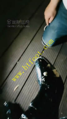 wehq3nb1efa.jpg
