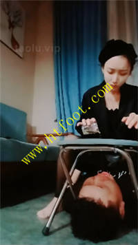 qgot53itd42.jpg
