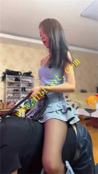 n22g2lbenaz.jpg