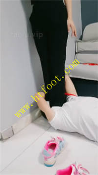 5vi3vbo3zfr.jpg