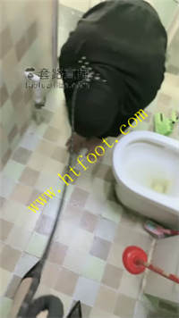 m0wtbx10qe1.jpg