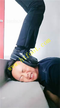 zbou1k0bti1.jpg