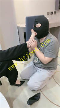 qauwfsh0kff.jpg
