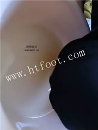 womqtpoqopt.jpg