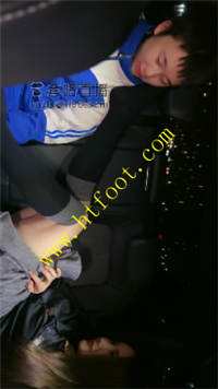 503ha5t25um.jpg