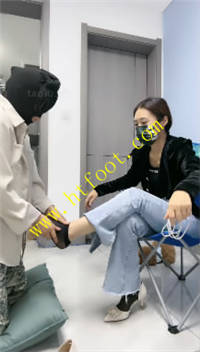 4ymy0aj0etb.jpg