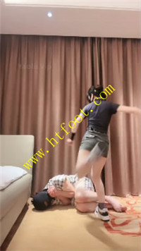 zvcz21ibn2r.jpg